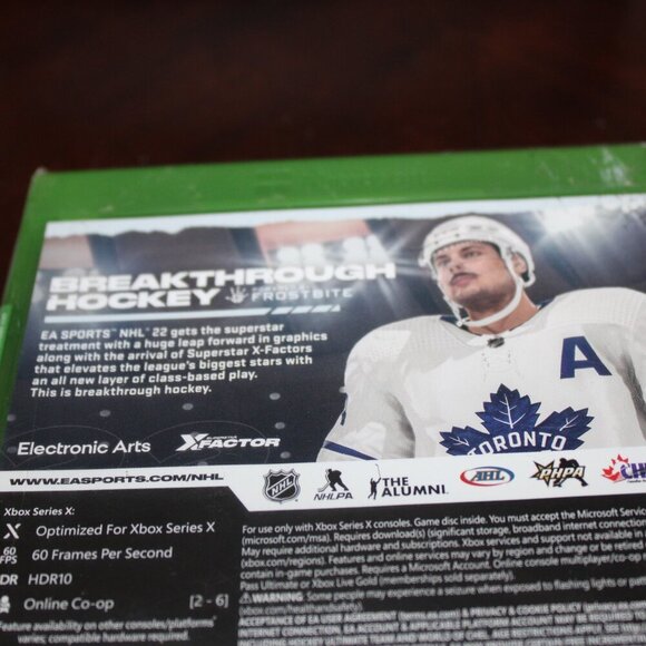 New Sealed Xbox Series X NHL 22 Hockey Game - Picture 4 of 5